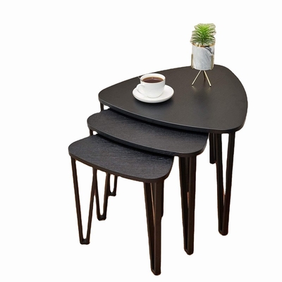 居間のためにセットされる3つのコーヒー テーブルの現代黒いChipboardの木製の巣