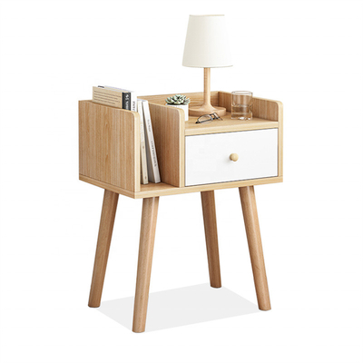 引出しが付いているスカンジナビア人MDFの材木のベッドサイド・テーブルの合板Nightstand